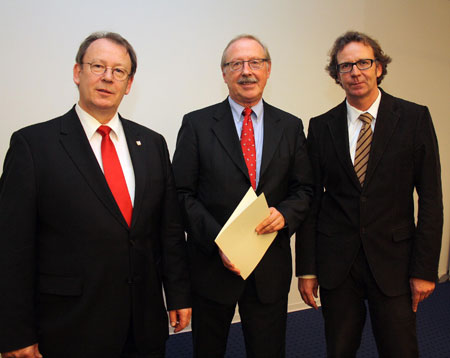 Flensburger Honorarprofessor als Präsident des GWEC bestätigt